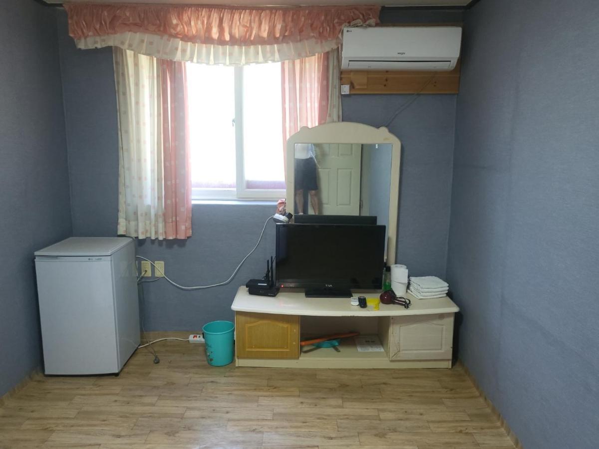 Songwol Park Motel Sokcho Exterior foto
