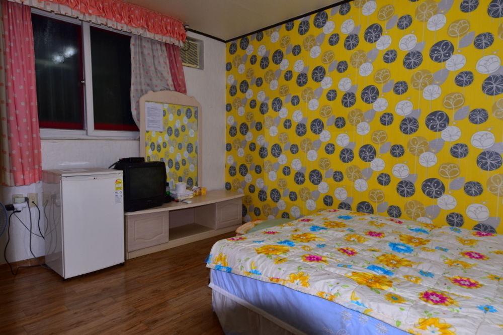 Songwol Park Motel Sokcho Exterior foto