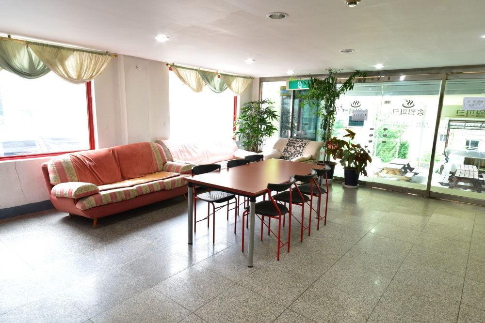 Songwol Park Motel Sokcho Exterior foto
